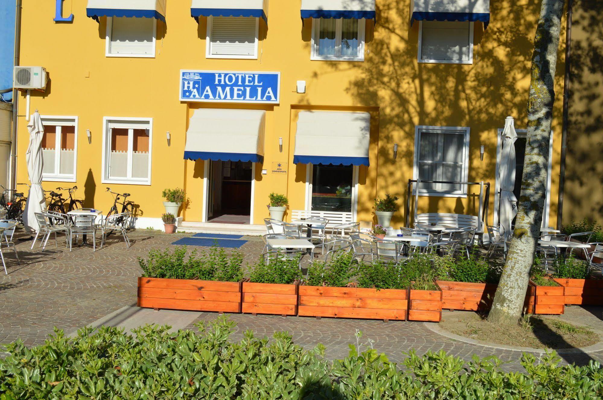 Hotel Amelia Fano Extérieur photo